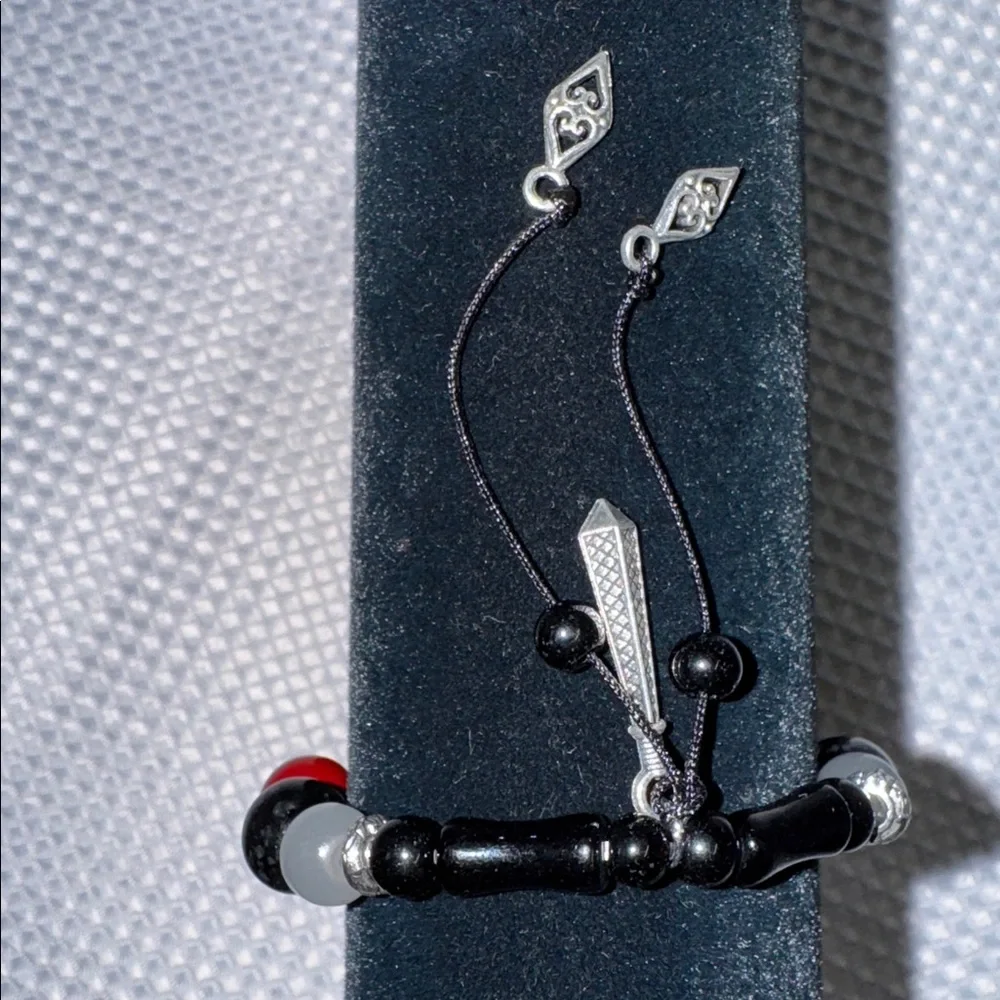 BOHO Bracelet Asian Coin Glass Bead Silver Detail Chain Stretch 6”- 6.5” New - Picture 9 of 16